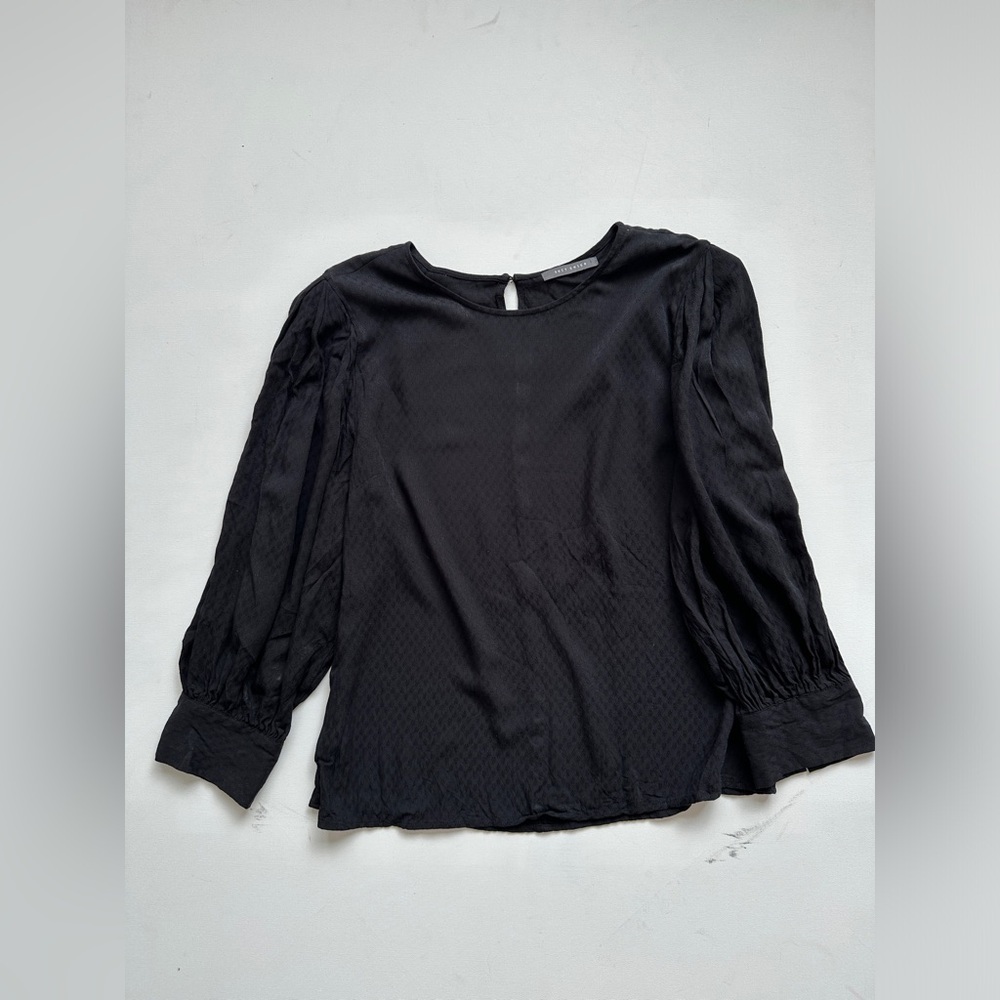 Suzy Shier - Long Sleeve Blouse - Black Pattern - Lightweight - Size: Large